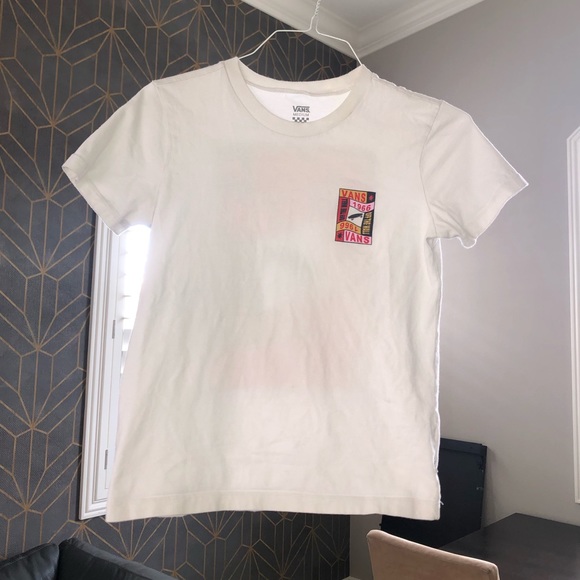 ❌SOLD❌ Vans Graphic Tee - Picture 2 of 2